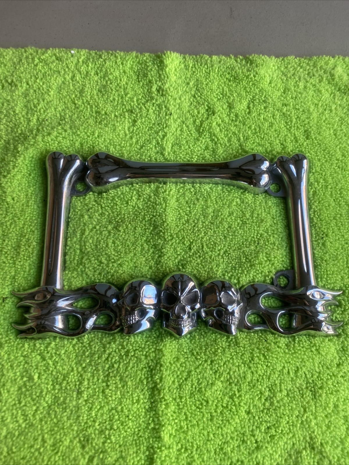 Harley Chrome license Plate Frame Shovelhead Shovel Head Skulls
