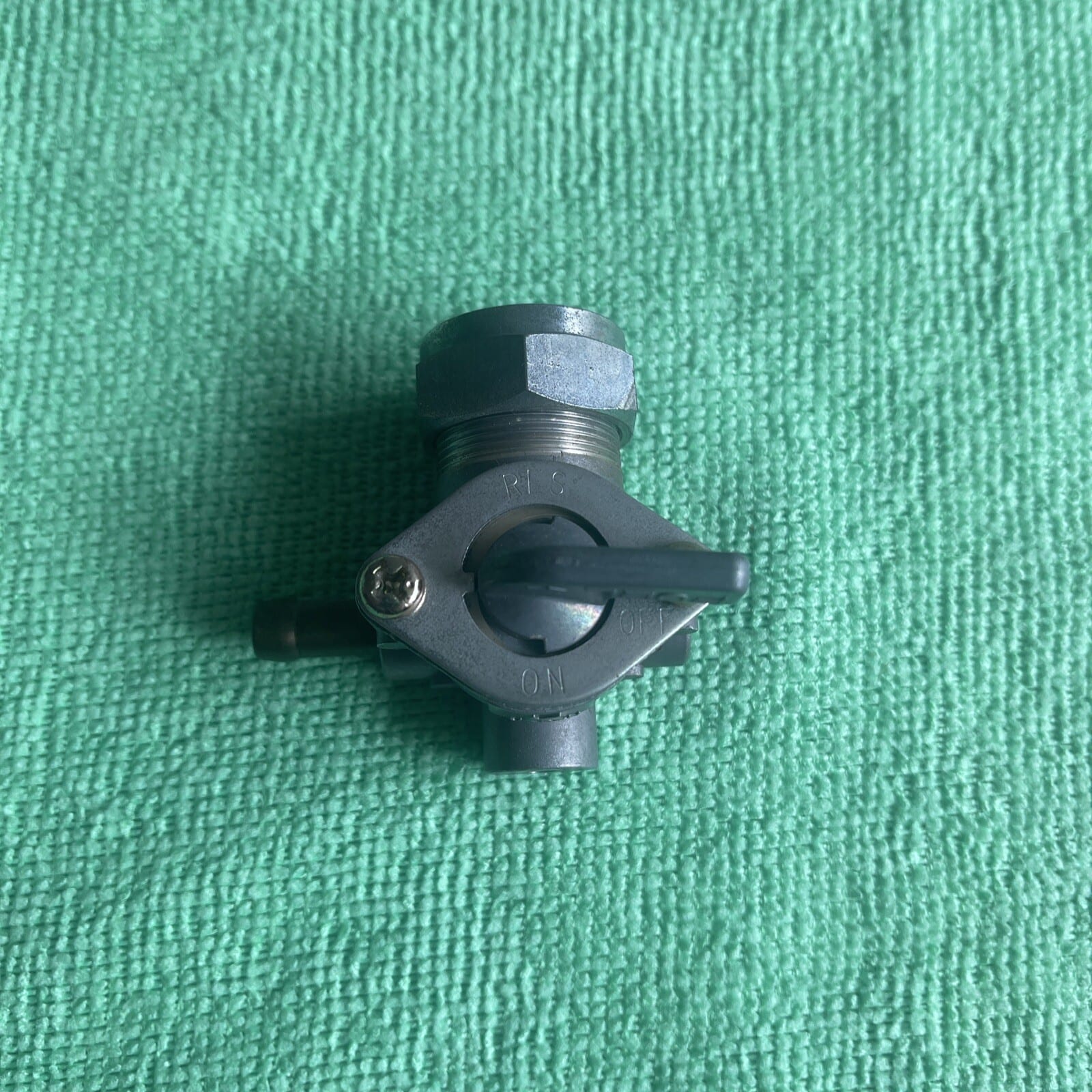 OEM Harley Davidson Sportster GAS TANK PETCOCK VALVE