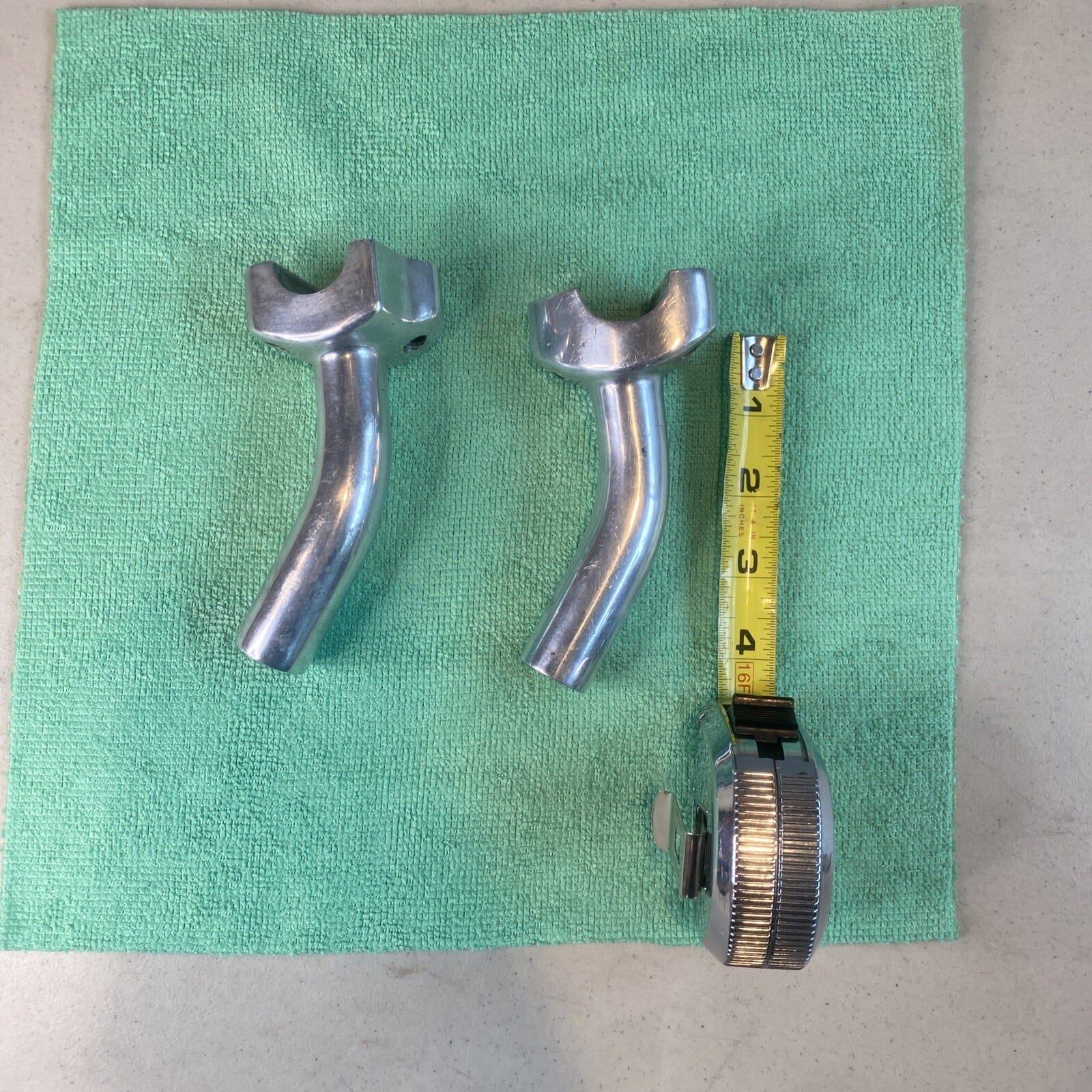 Harley Dyna FXDL Low Rider Handlebar 4.5" Risers Holder Clamps 56119-77A