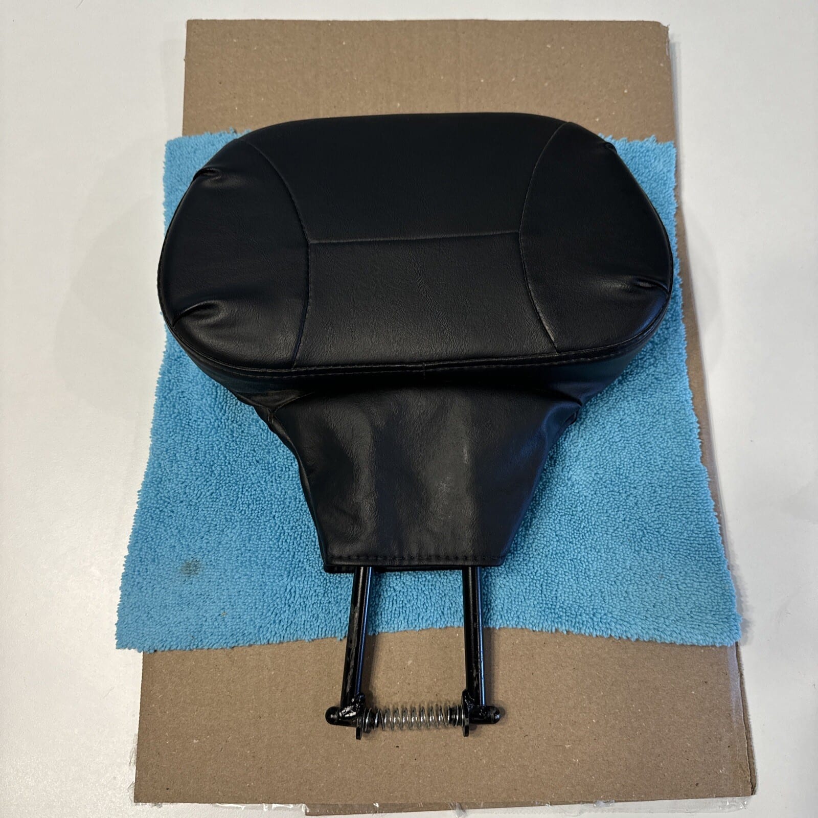 08-19 OEM HARLEY DAVIDSON TOURING MODELS ROAD GLIDE DRIVERS BACKREST Back Rest