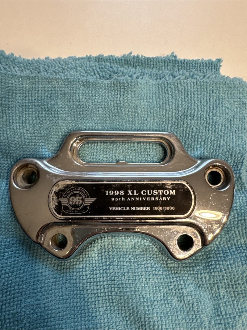 Harley Davidson Sportster 95th Anniversary XL Custom Handlebar Bracket Clamp