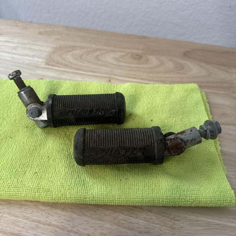 Harley BATES Foot Pegs Vintage Chopper Shovelhead Panhead Knucklehead Bates