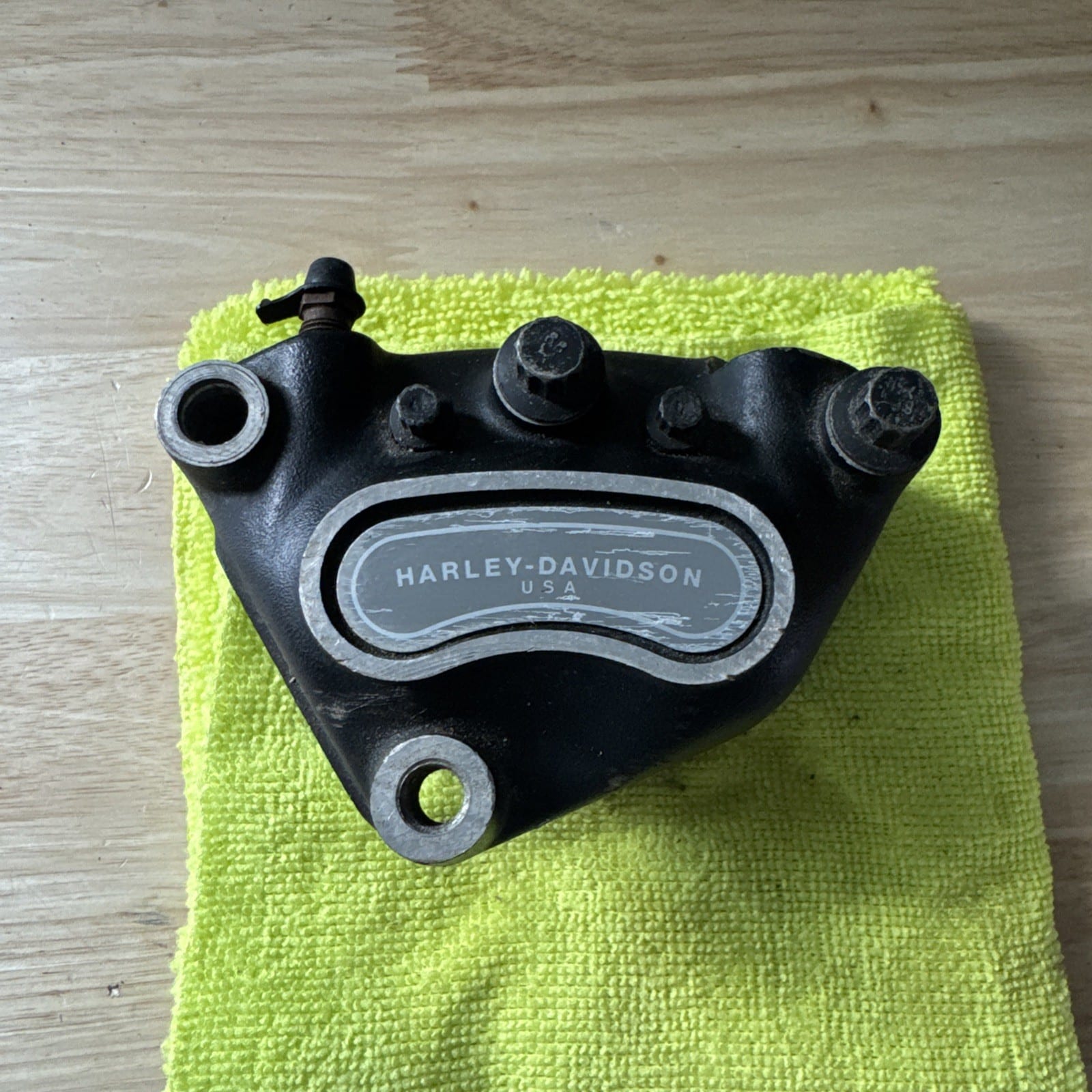 OEM HARLEY DAVIDSON FRONT TOURING BRAKE CALIPER 00-07